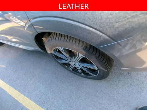 Used 2021 Volvo XC60 T6 Inscription AWD/4WD image 5