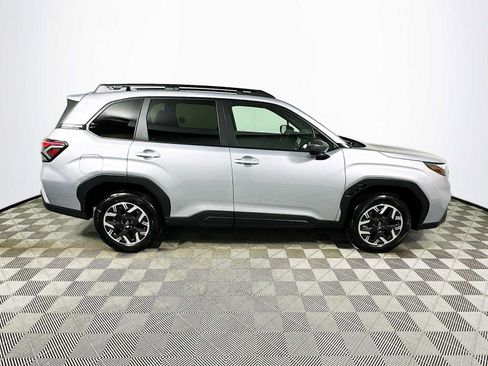 Used 2026 Subaru Forester Premium AWD/4WD image 8