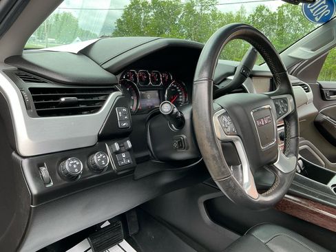 Used 2016 GMC Yukon SLT w/ Open Road Package AWD/4WD image 20