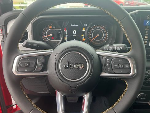 New 2024 Jeep Wrangler Unlimited Sahara image 17