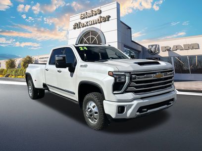 Used 2024 Chevrolet Silverado 3500 High Country w/ Technology Package