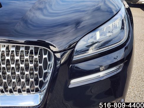 Used 2021 Lincoln Corsair AWD w/ Equipment Group 101A image 11