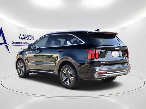 Used 2023 Kia Sorento EX FWD image 7
