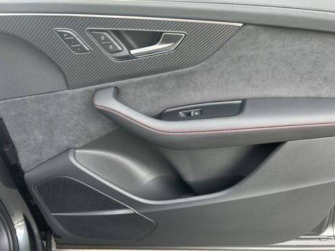 New 2026 Audi SQ7 Prestige image 23