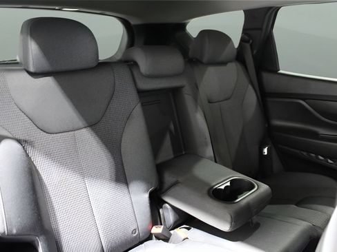 Used 2019 Hyundai Santa Fe SE FWD image 18