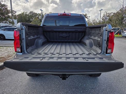 Used 2025 Chevrolet Colorado ZR2 w/ Technology Package image 14