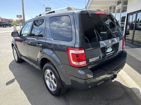 Used 2009 Ford Escape Limited AWD/4WD image 4