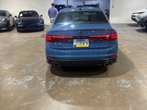 Used 2025 Volkswagen Jetta GLI Autobahn FWD image 13