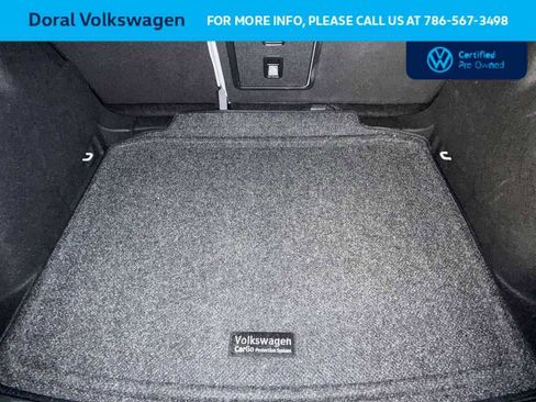 Used 2025 Volkswagen Taos SE FWD image 25