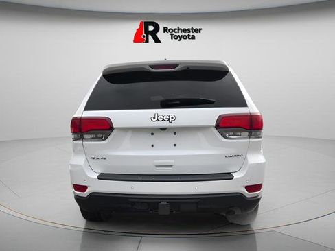 Used 2022 Jeep Grand Cherokee Laredo X AWD/4WD image 4