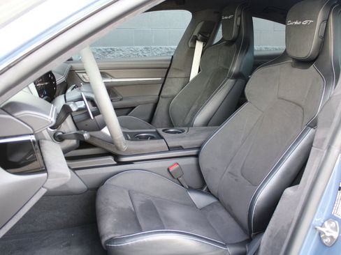 Certified 2025 Porsche Taycan Turbo GT image 5