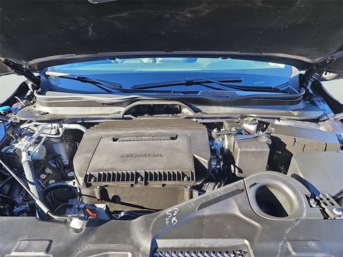 Used 2024 Honda Pilot Touring image 37