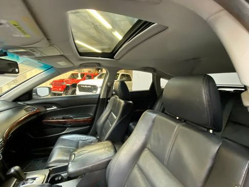Used 2012 Honda Crosstour EX-L image 22