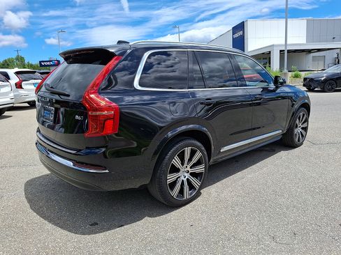 Certified 2023 Volvo XC90 B6 Ultimate w/ Protection Package AWD/4WD image 7