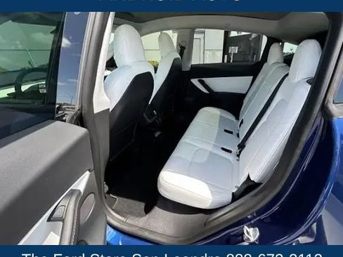 Used 2021 Tesla Model Y Performance AWD/4WD image 16