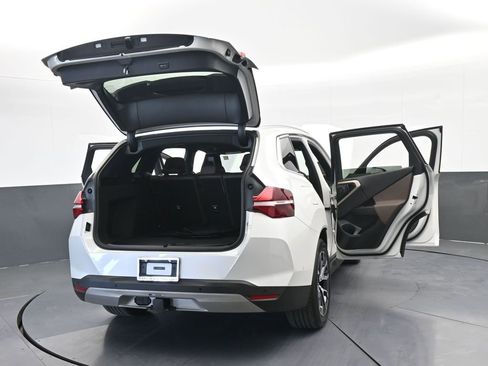 Used 2025 BMW X3 xDrive30i w/ M Sport Package image 79