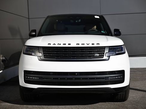 New 2025 Land Rover Range Rover Autobiography image 10