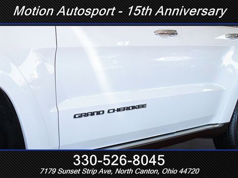 Used 2017 Jeep Grand Cherokee Summit AWD/4WD image 47