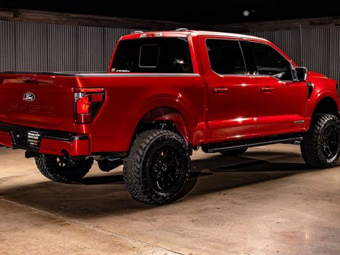 Used 2025 Ford F150 XLT w/ Equipment Group 302A MID image 10