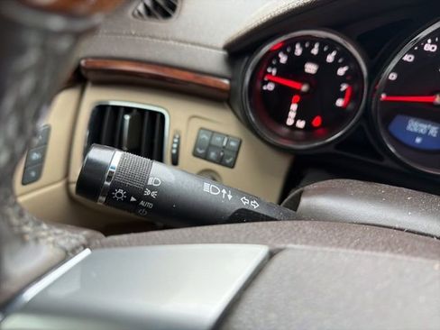 Used 2011 Cadillac CTS Luxury image 37