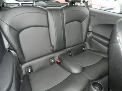 Used 2015 MINI Cooper 2-Door Hardtop w/ Cold Weather Package image 17