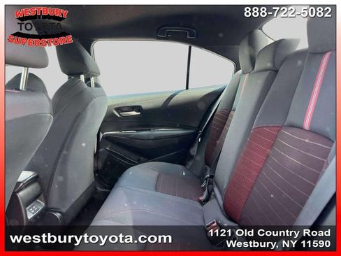 Used 2025 Toyota Corolla SE w/ Convenience Package FWD image 15
