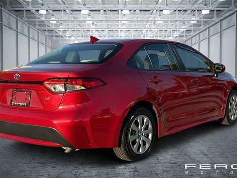 Used 2020 Toyota Corolla LE image 5
