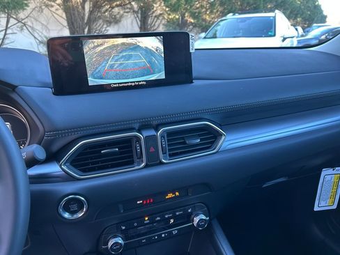 New 2025 MAZDA CX-5 AWD 2.5 S w/ Preferred Package image 19