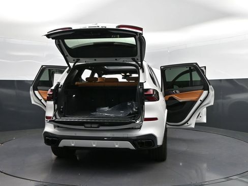 New 2026 BMW X5 M60i AWD/4WD image 52