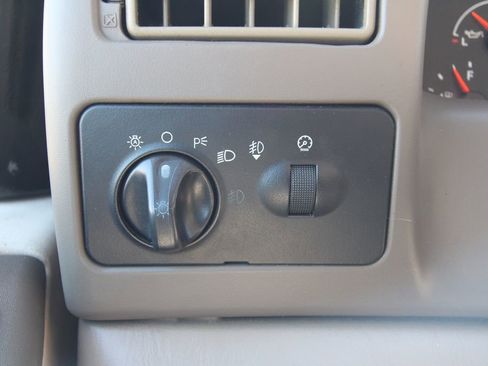 Used 2004 Ford F250 Lariat image 20