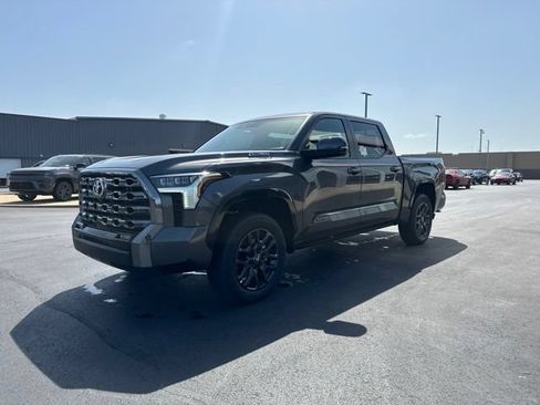 New 2026 Toyota Tundra Platinum AWD/4WD image 3
