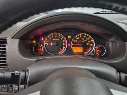 Used 2011 Nissan Pathfinder SV w/ Protection Pkg RWD image 21