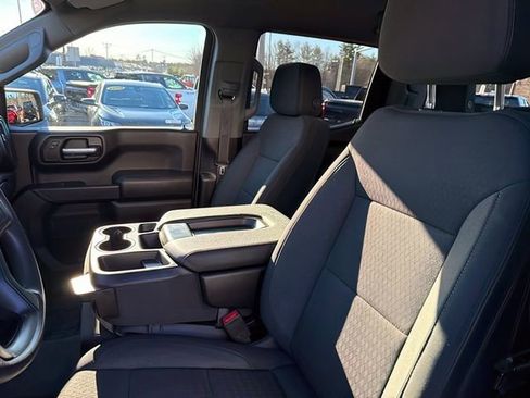 Used 2023 Chevrolet Silverado 1500 Custom image 15