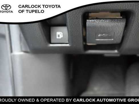 Used 2022 Toyota RAV4 XLE w/ Convenience Package AWD/4WD image 24