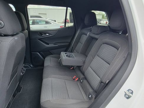 Used 2026 Chevrolet Equinox LT FWD image 11