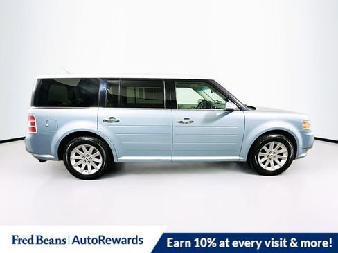Used 2009 Ford Flex SEL image 8