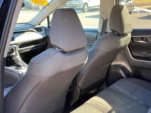 Used 2024 Toyota RAV4 XLE image 25