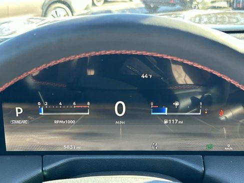 Used 2025 Nissan Armada PRO-4X image 44