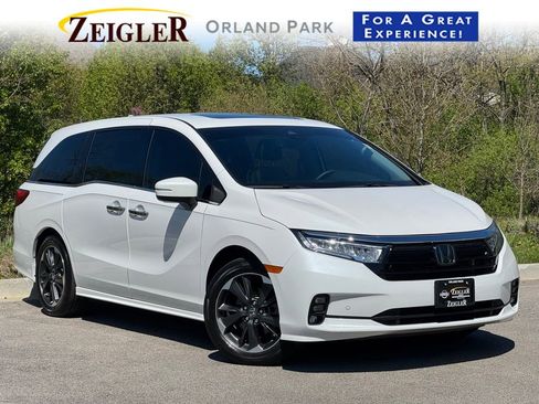 Used 2024 Honda Odyssey Elite image 1