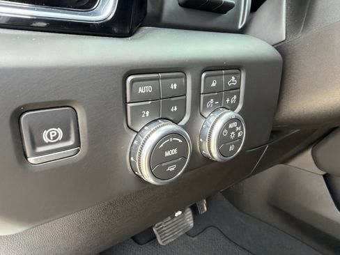 Used 2026 GMC Sierra 1500 Denali AWD/4WD image 24