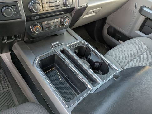 Used 2015 Ford F150 XLT w/ Equipment Group 302A Luxury image 19