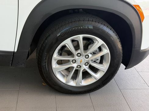 Certified 2024 Chevrolet TrailBlazer LS w/ LS Convenience Package AWD/4WD image 8