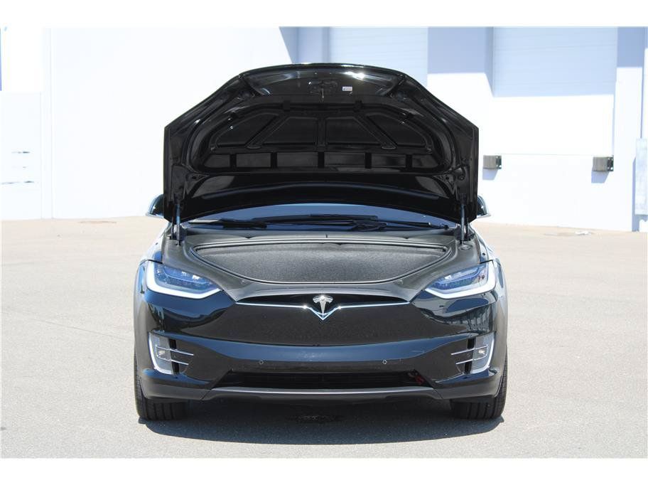 Used 2018 Tesla Model X 75D AWD/4WD image 28