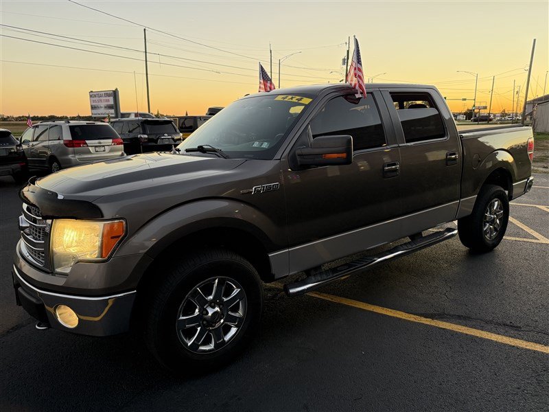 Used 2013 Ford F150 XLT w/ Luxury Equipment Group AWD/4WD image 3
