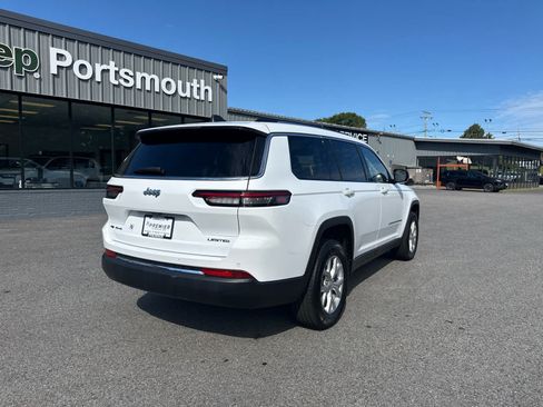 Used 2023 Jeep Grand Cherokee L Limited AWD/4WD image 3