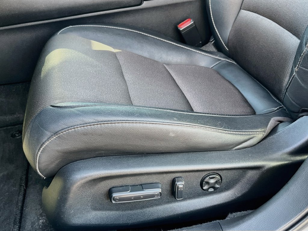 Used 2020 Honda Accord Sport image 18
