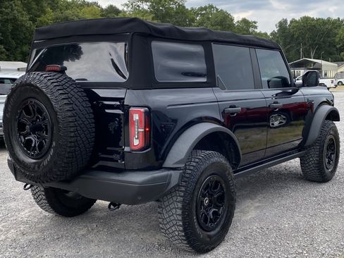 Used 2022 Ford Bronco Badlands AWD/4WD image 5