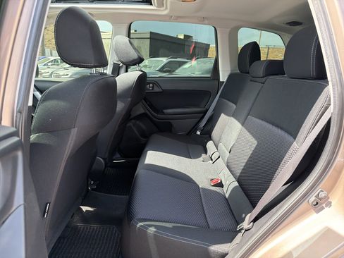Used 2016 Subaru Forester 2.5i Premium AWD/4WD image 27