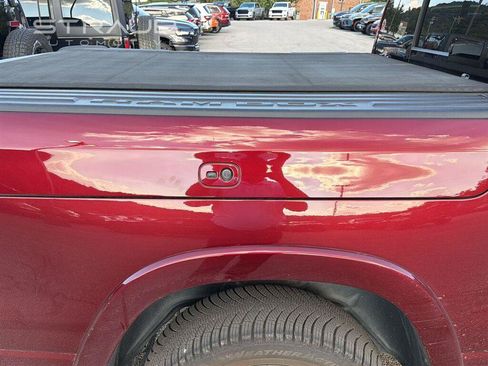 Used 2019 RAM 1500 Limited AWD/4WD image 8