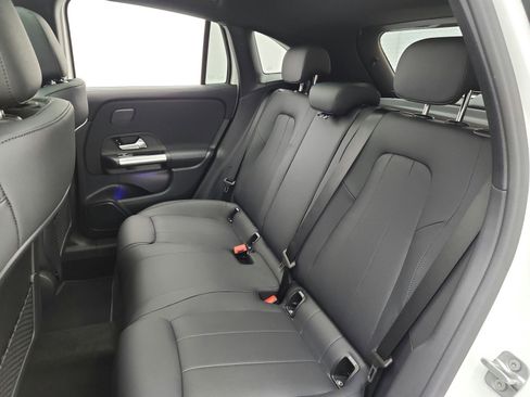 New 2026 Mercedes-Benz GLA 250 image 11